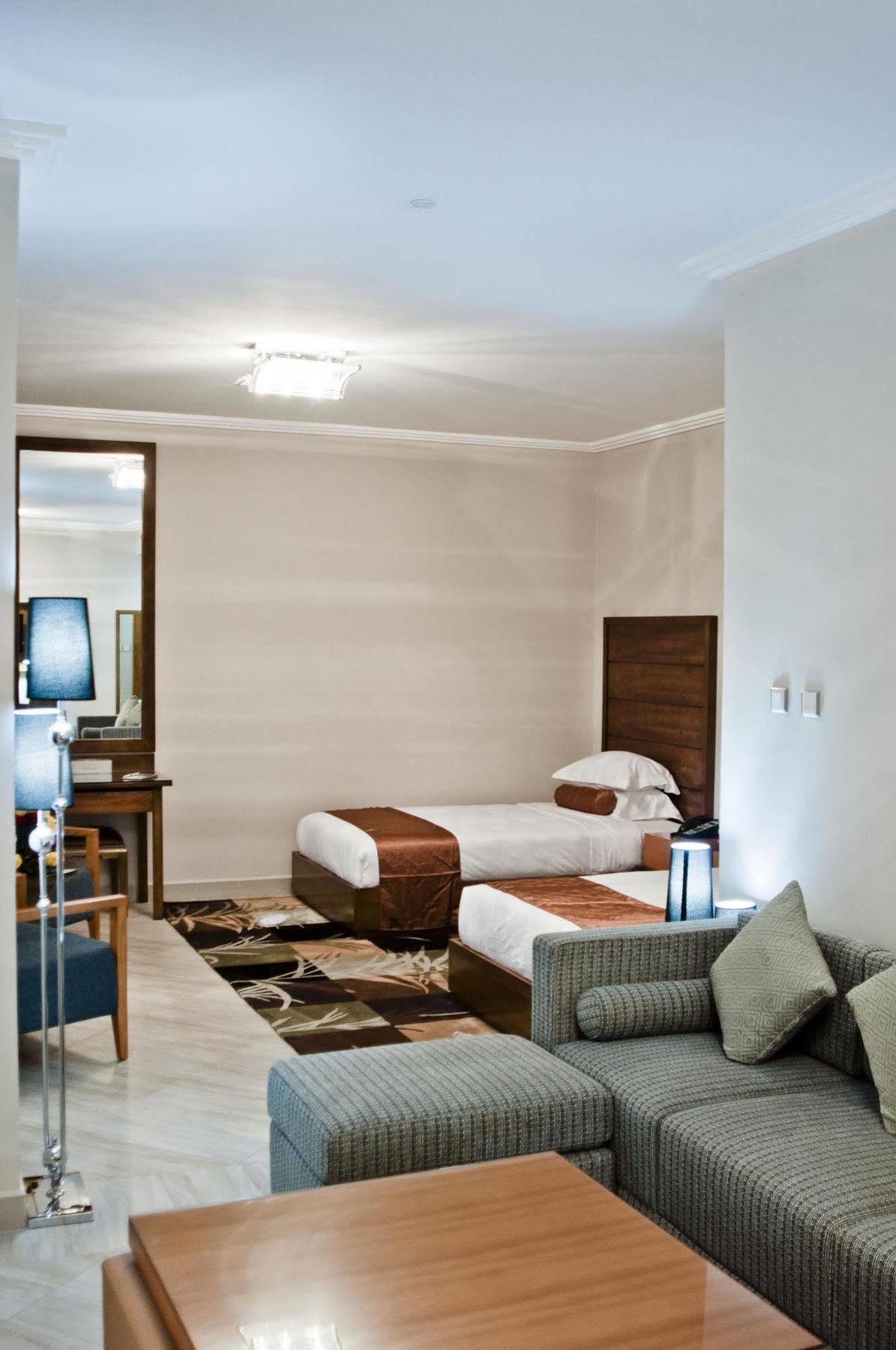 South Star International Hotel Awasa Extérieur photo
